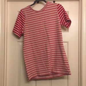 Ampersand Avenue tee